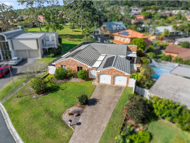 11 Breene Court, Carindale QLD 4152