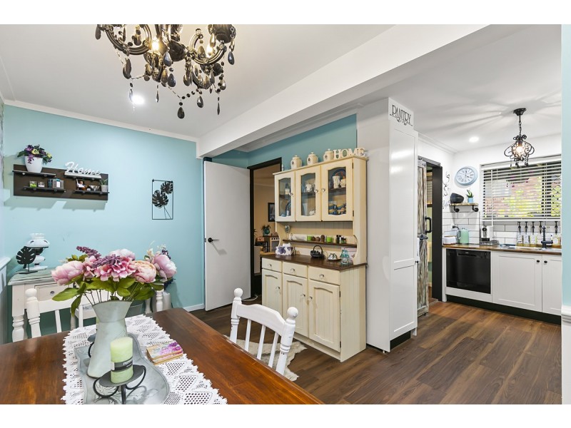 73 Beach Street, Cleveland QLD 4163