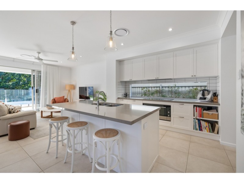 22 Jellicoe Street, Wellington Point QLD 4160