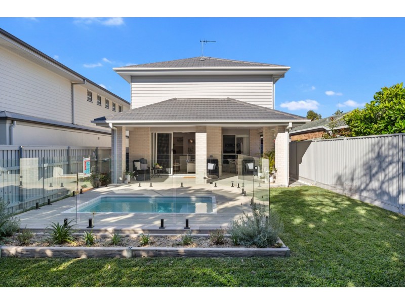 22 Jellicoe Street, Wellington Point QLD 4160