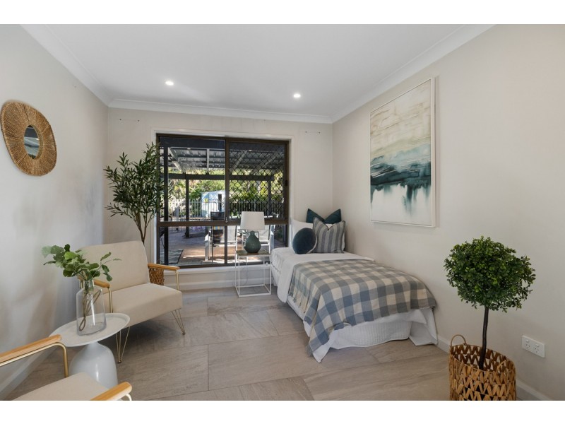 52 Makaha Drive, Birkdale QLD 4159