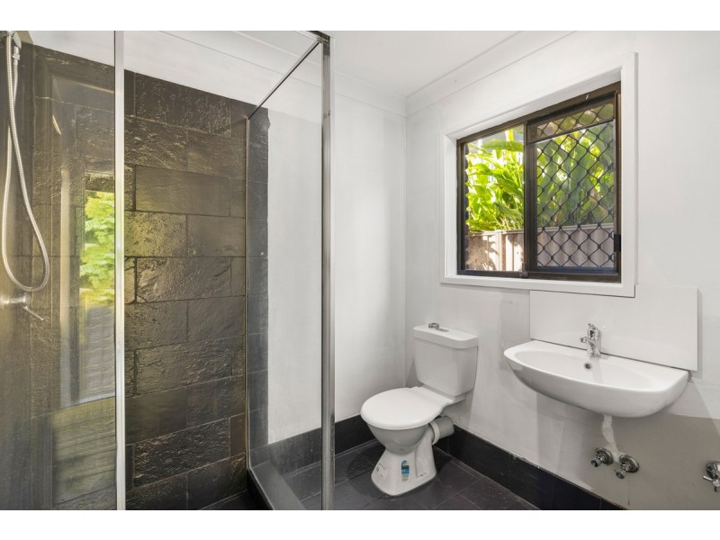 52 Makaha Drive, Birkdale QLD 4159