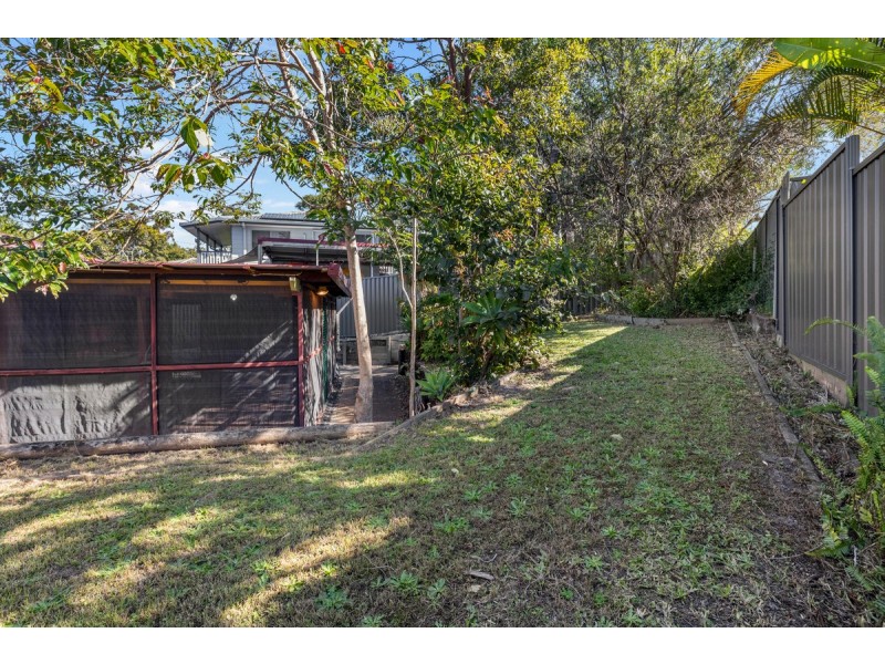 3 Emu Street, Birkdale QLD 4159