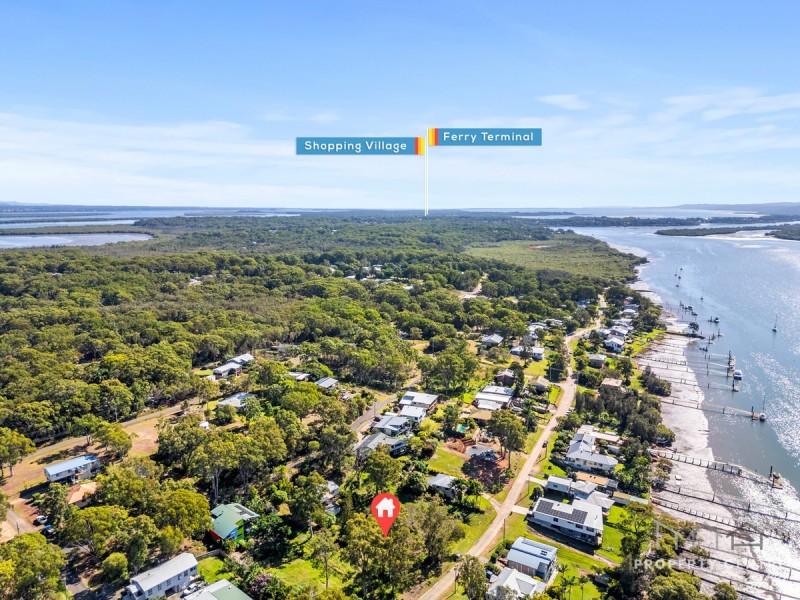 100 Wahine Drive, Russell Island QLD 4184