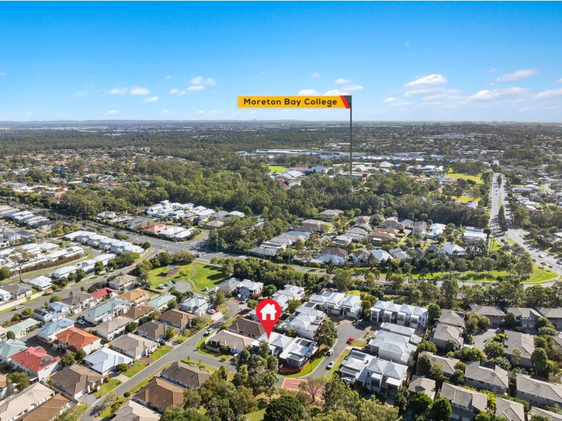 4 Lockyer Street, Wakerley QLD 4154