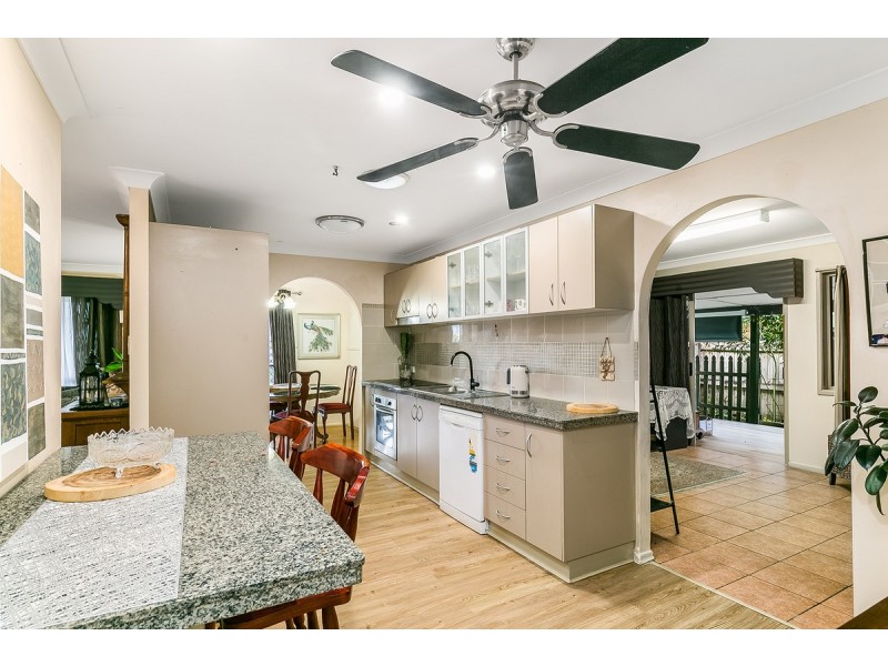 43 Wilkie Street, Redland Bay QLD 4165