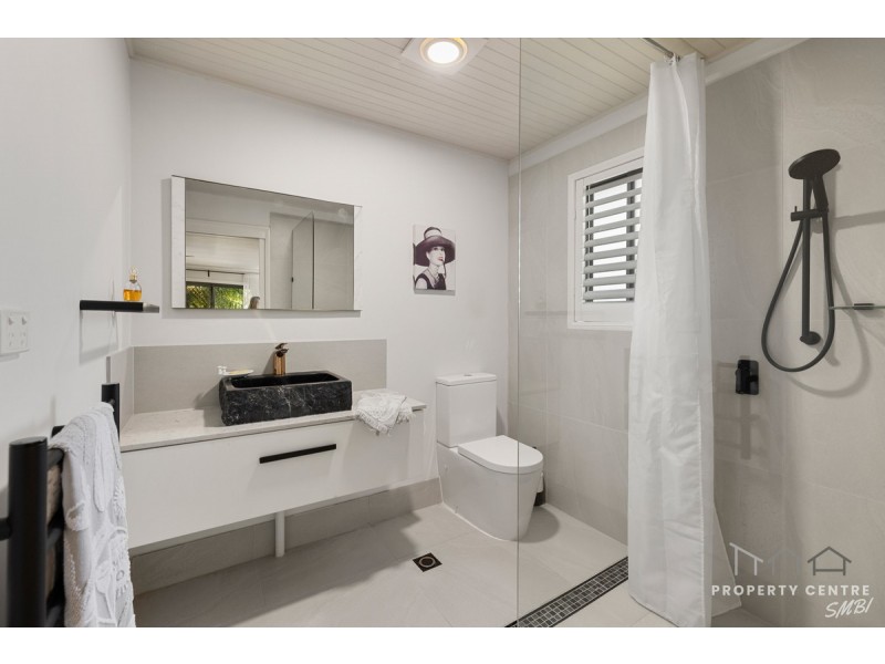 47 Scarborough Terrace, Macleay Island QLD 4184