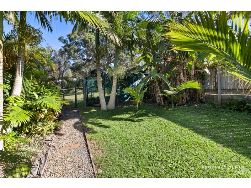 47 Scarborough Terrace, Macleay Island QLD 4184