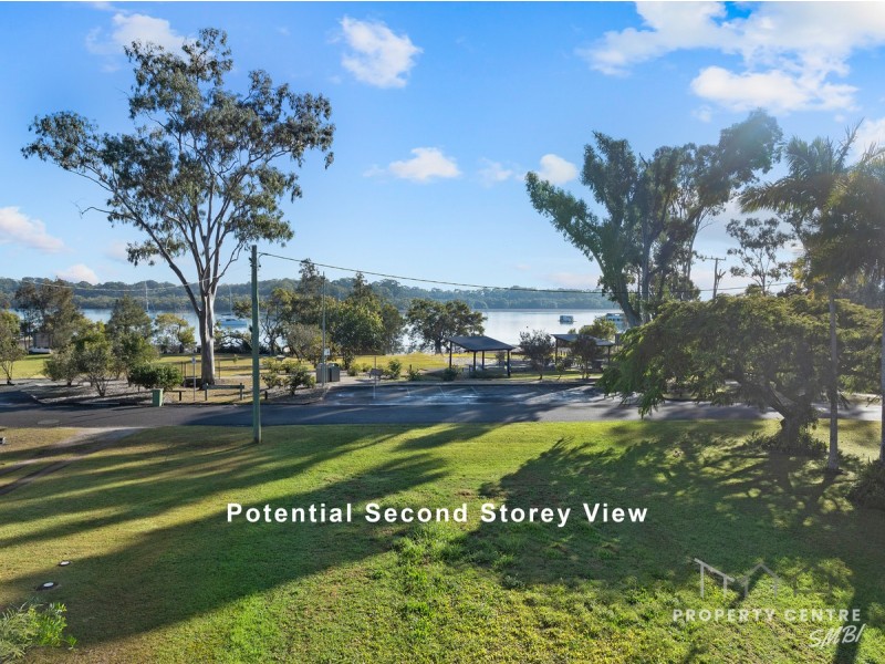 26 Esplanade, Russell Island QLD 4184