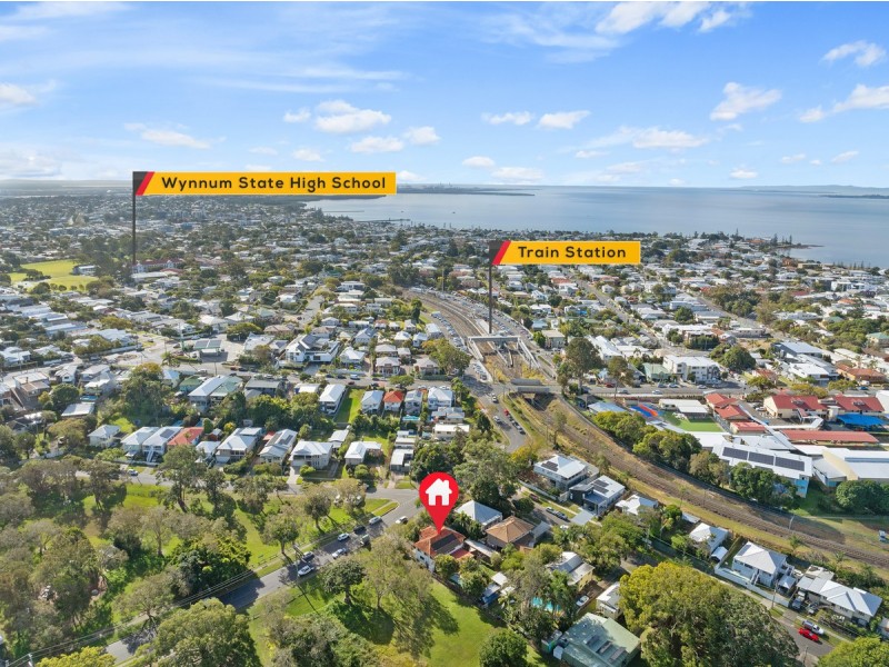 26 Curtis Street, Manly QLD 4179