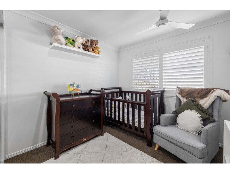 13 Portland Parade, Redland Bay QLD 4165