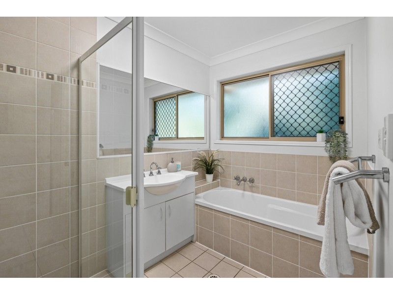13 Portland Parade, Redland Bay QLD 4165