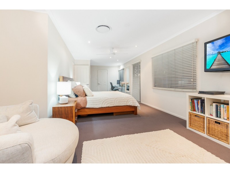 9 Kangaloon Street, Jindalee QLD 4074