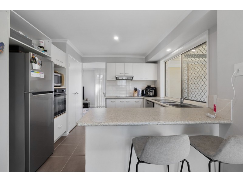 12 Greenwich Court, Alexandra Hills QLD 4161