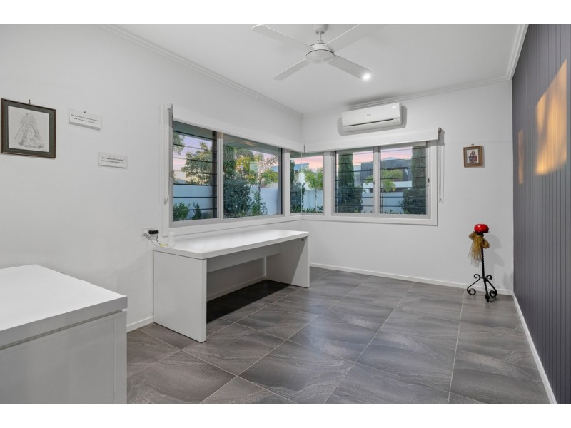 15 Nadine Crescent, Thornlands QLD 4164