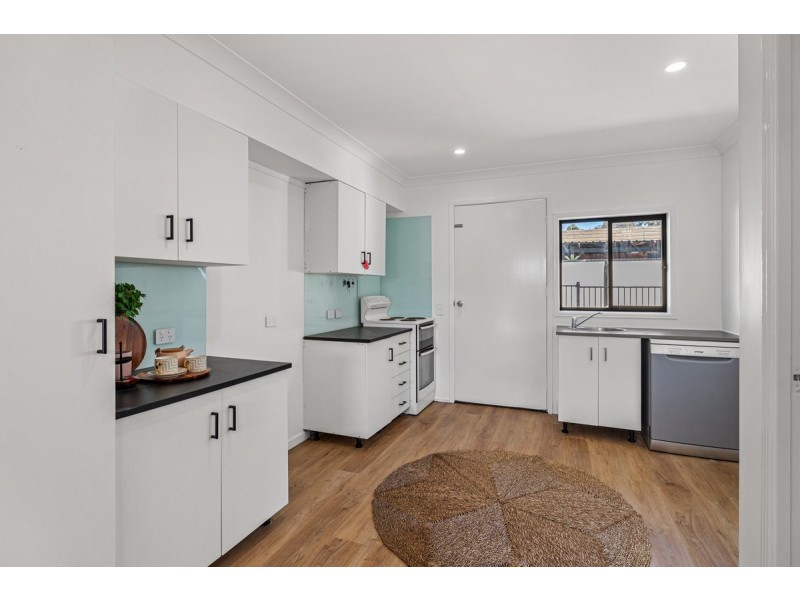 8 Endeavour Street, Capalaba QLD 4157