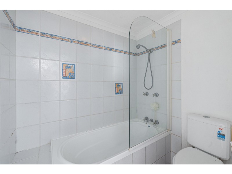 8 Endeavour Street, Capalaba QLD 4157