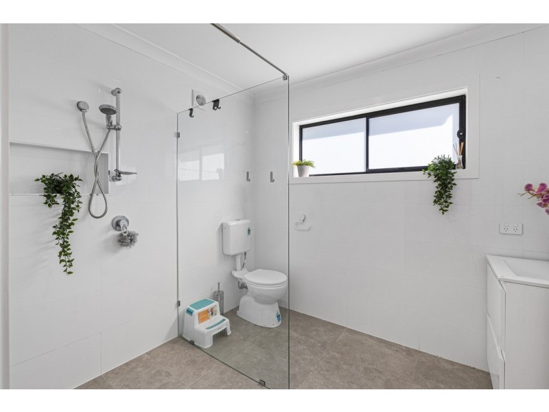 8 Endeavour Street, Capalaba QLD 4157