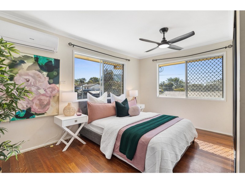 8 Endeavour Street, Capalaba QLD 4157