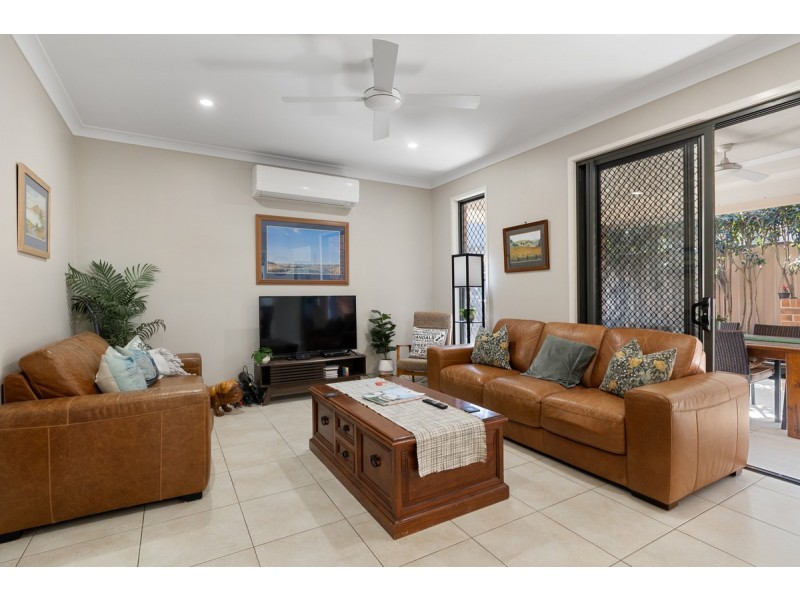 9 Bell View Street, Victoria Point QLD 4165