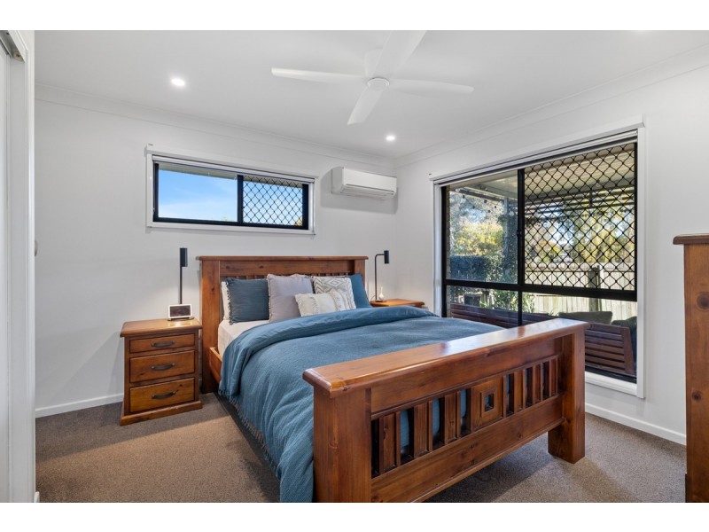 1 Golfgreen Terrace, Meadowbrook QLD 4131