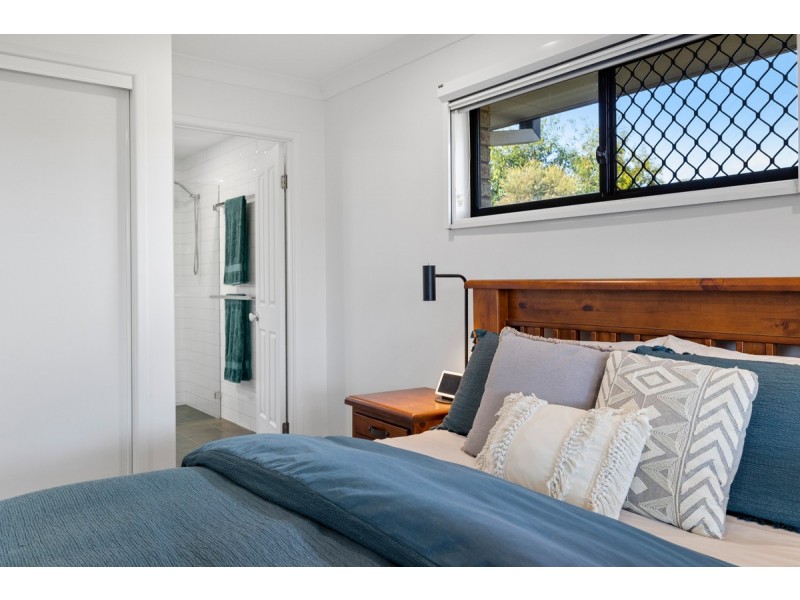 1 Golfgreen Terrace, Meadowbrook QLD 4131