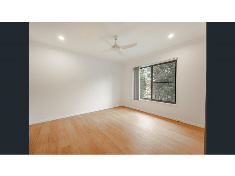 17 Mountain View Crescent, Russell Island QLD 4184