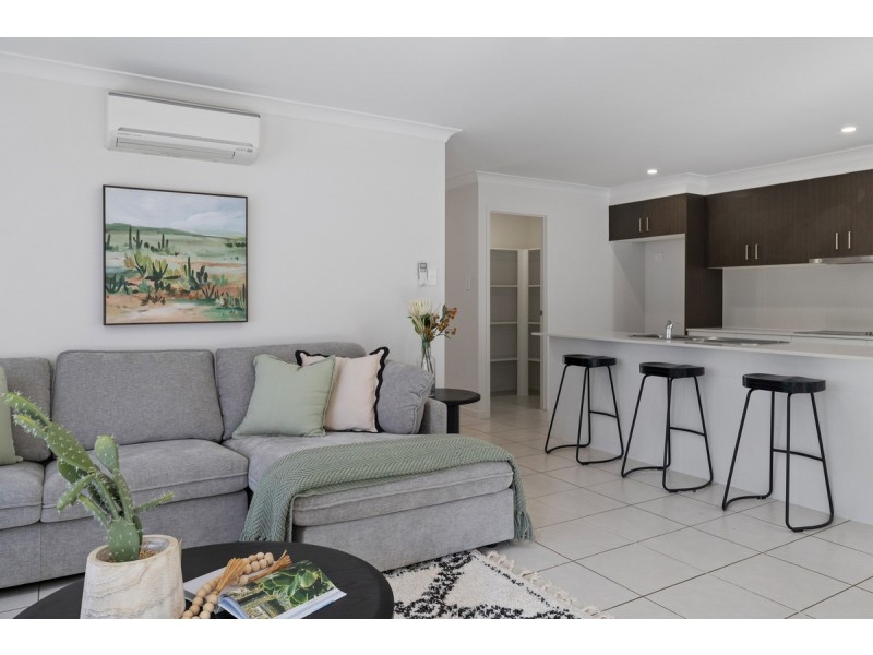 10 Meander Court, Ormeau Hills QLD 4208