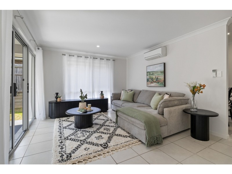 10 Meander Court, Ormeau Hills QLD 4208
