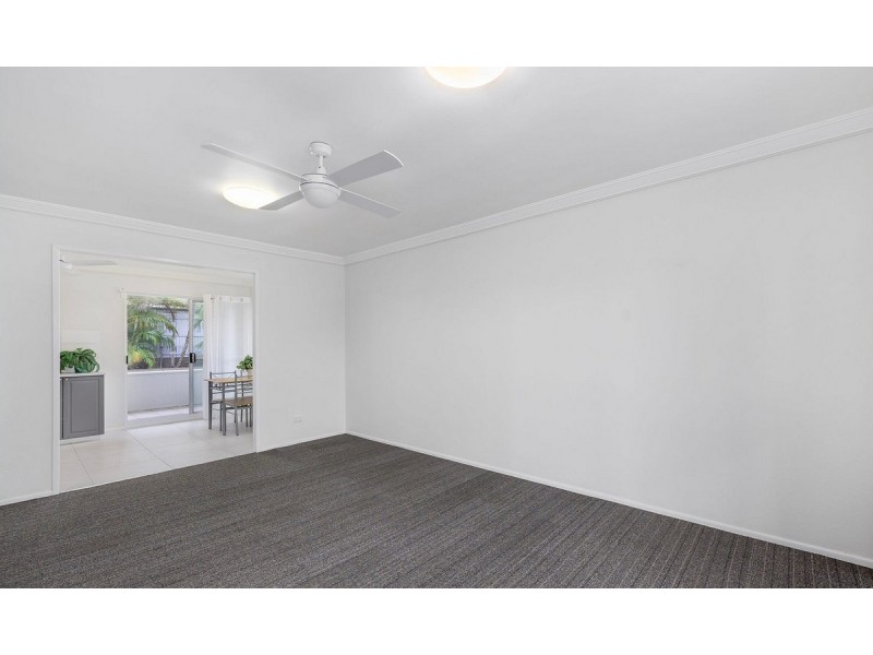 6 Inlet Avenue, Russell Island QLD 4184