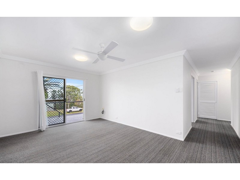 6 Inlet Avenue, Russell Island QLD 4184