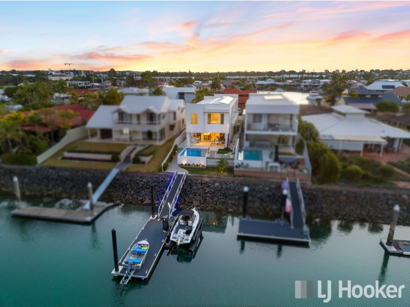 35 Compass Court, Raby Bay QLD 4163