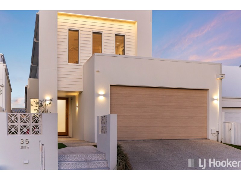 35 Compass Court, Raby Bay QLD 4163