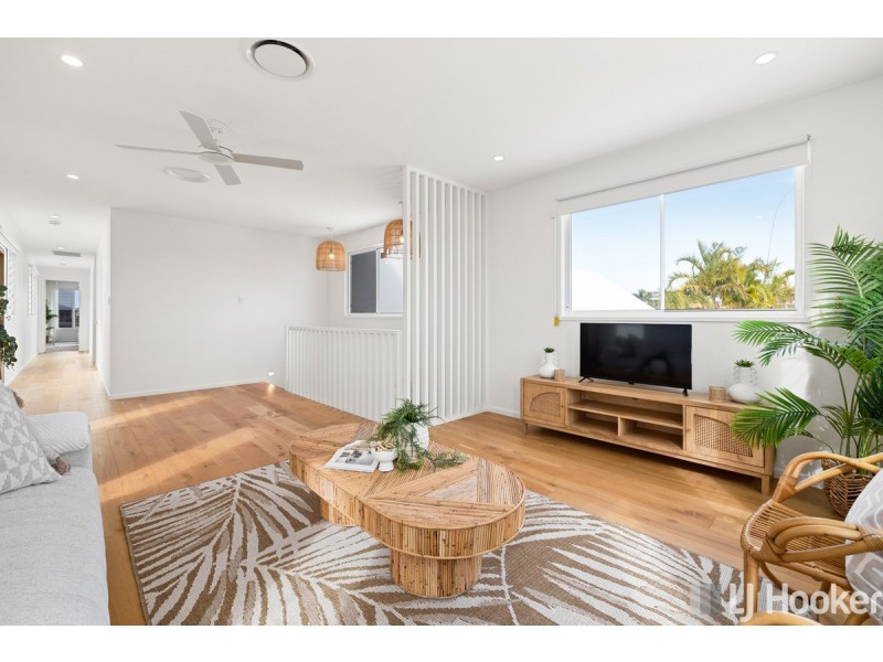 35 Compass Court, Raby Bay QLD 4163