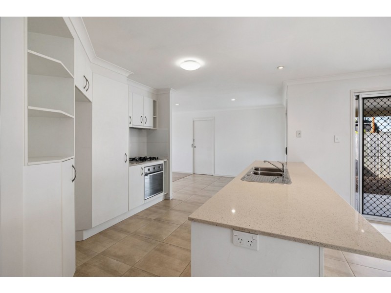 5a Danielle Street, Cleveland QLD 4163