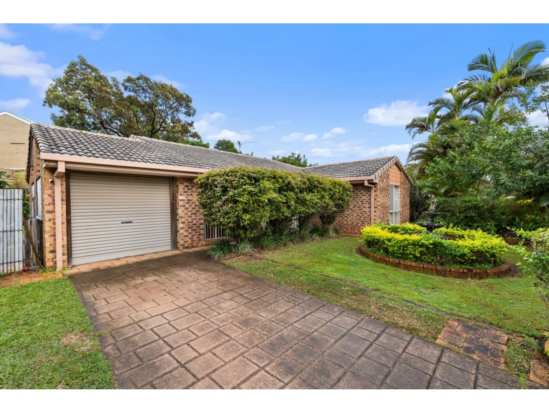 11 Hettwer Court, Victoria Point QLD 4165