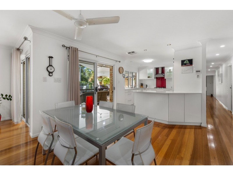 1 Bluebird Court, Thornlands QLD 4164