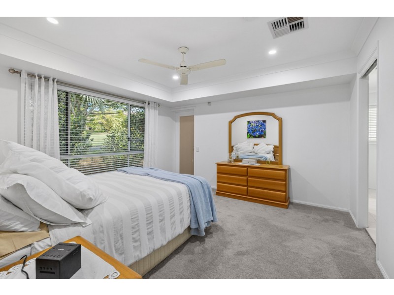 1 Bluebird Court, Thornlands QLD 4164