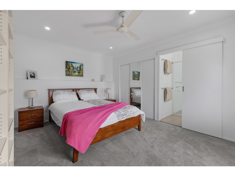 1 Bluebird Court, Thornlands QLD 4164