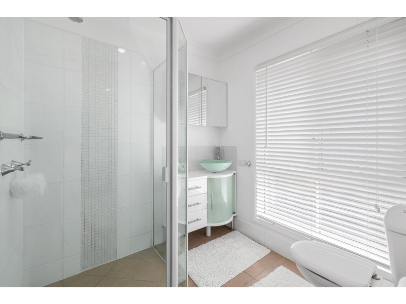 1 Bluebird Court, Thornlands QLD 4164