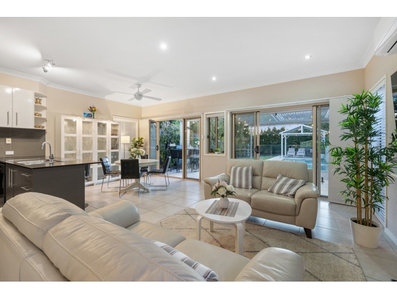 56A Gordon Street, Ormiston QLD 4160