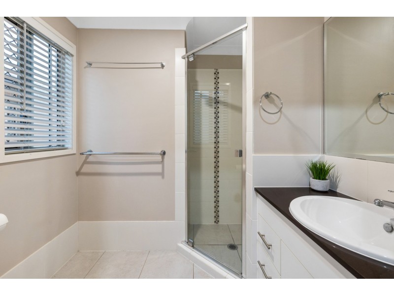 56A Gordon Street, Ormiston QLD 4160