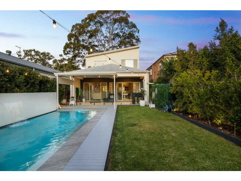 56A Gordon Street, Ormiston QLD 4160