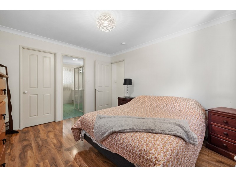 81 Salisbury Street, Redland Bay QLD 4165