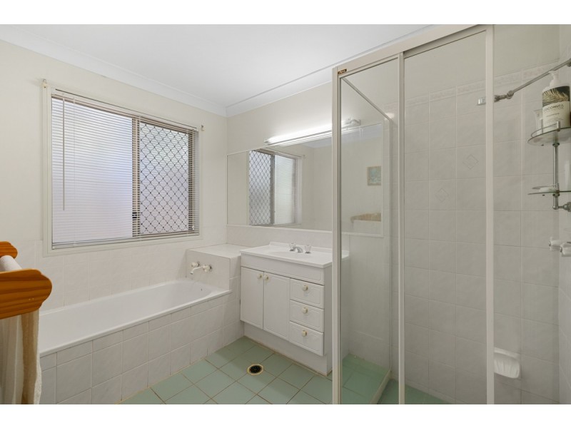 81 Salisbury Street, Redland Bay QLD 4165