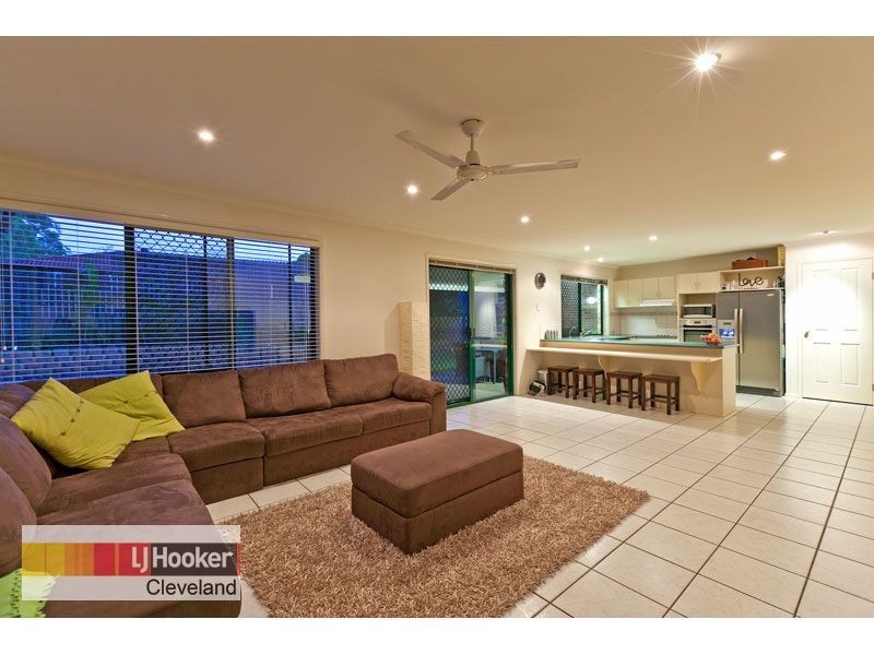2 Flowers Street, Alexandra Hills QLD 4161