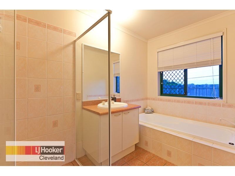 2 Flowers Street, Alexandra Hills QLD 4161