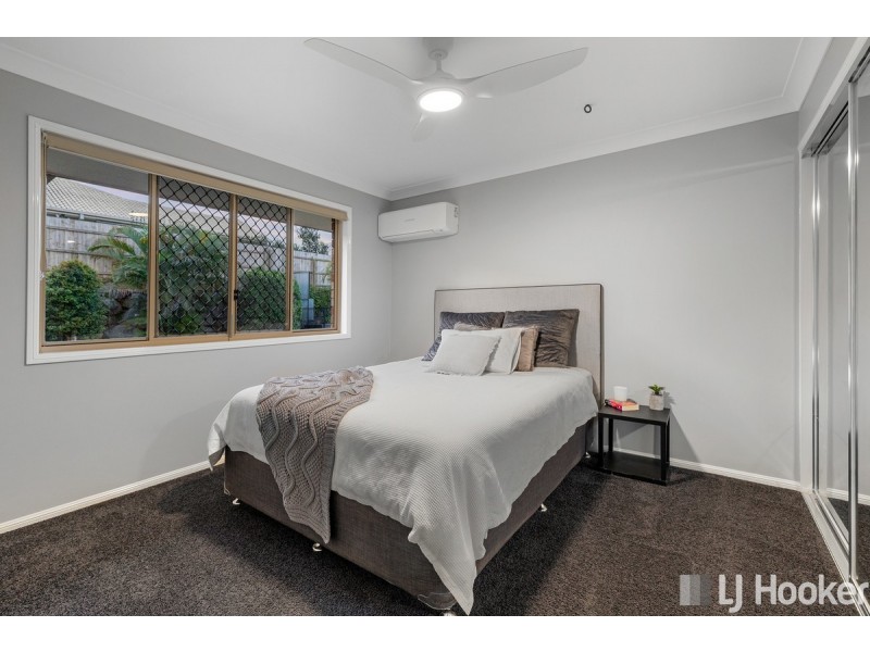 7 Dory Close, Redland Bay QLD 4165