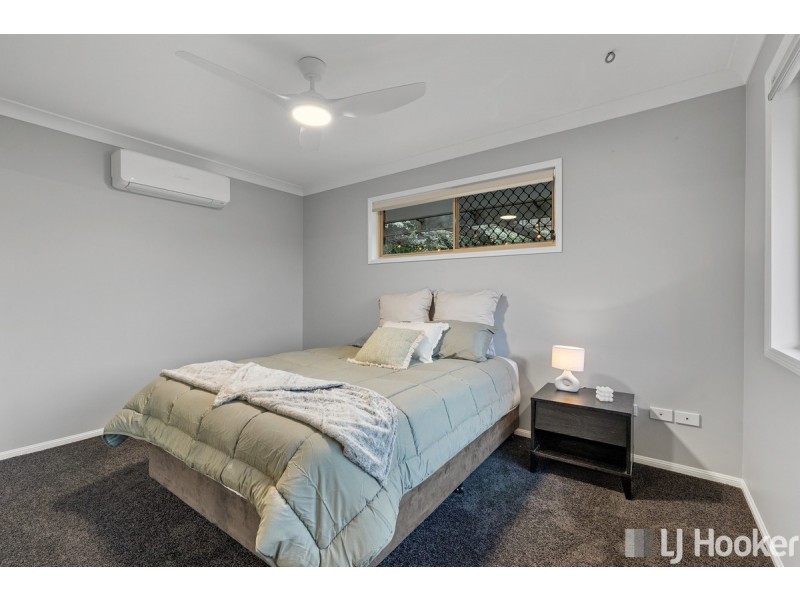 7 Dory Close, Redland Bay QLD 4165
