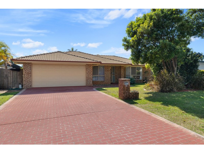 10 Seaholly Crescent, Victoria Point QLD 4165